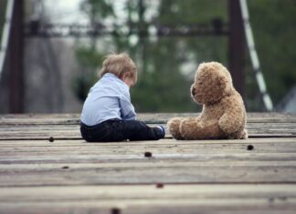 Primele semne de autism – înainte de diagnostic